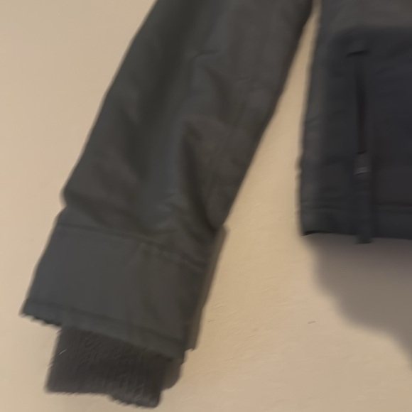 Abercrombie and fitch all season weather warrior - Picture 2 of 7
